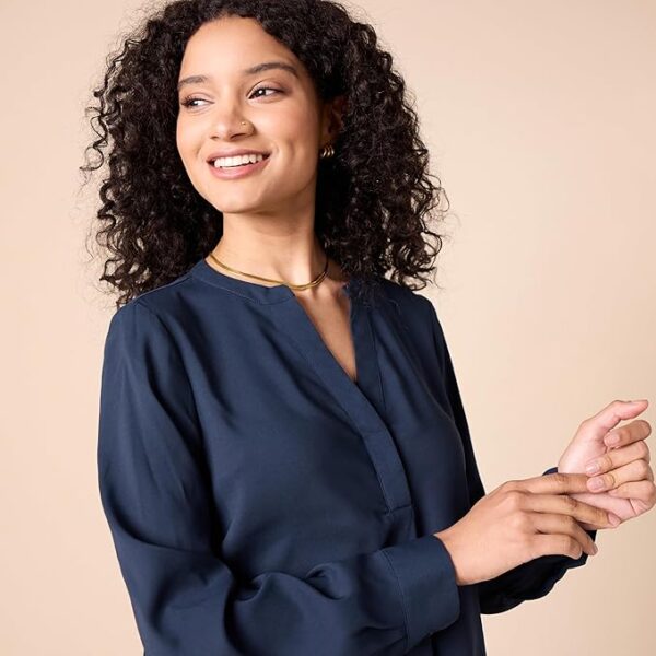 Amazon Essentials Women's Georgette Long Sleeve Relaxed-Fit Popover Blouse - Image 4